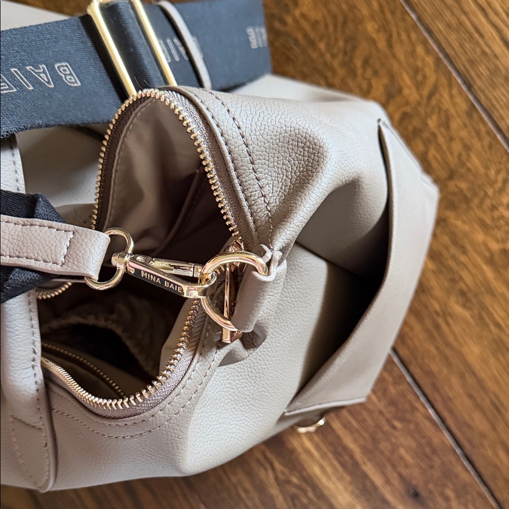 Mina Baie Diaper Bag Vegan Leather - Picture 4 of 8